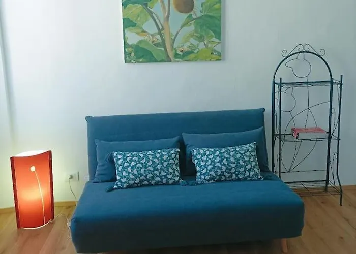 Apartment Pane E Tulipani, Cozy Near Center *